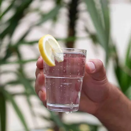 • Pti' Parisien • * Párizs